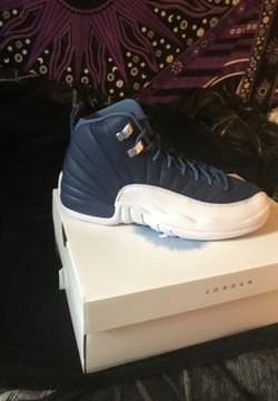 Jordan Retro 12 indigo