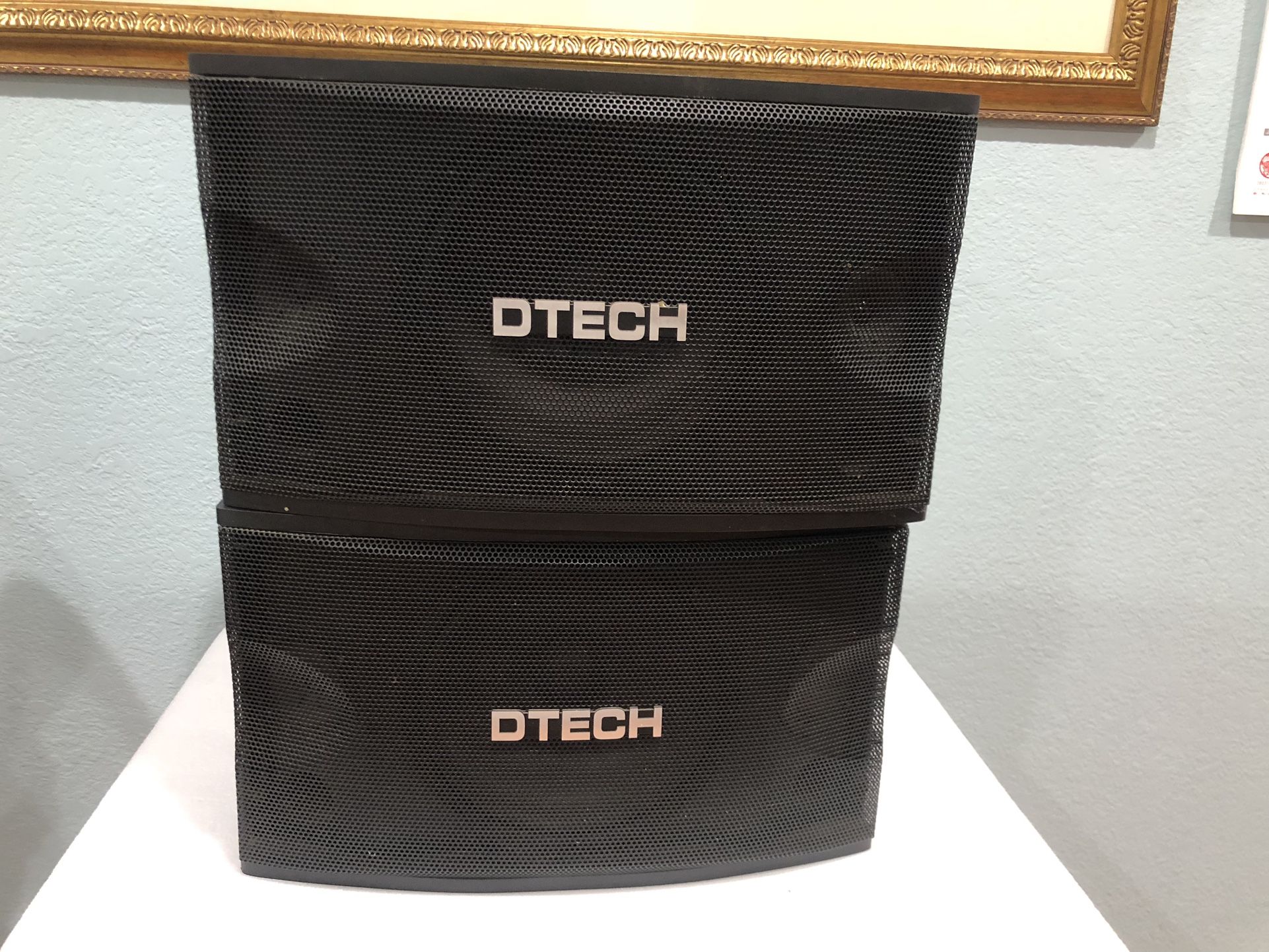 DTECH KARAOKE SPEAKERS , 3 WAY, 10” WOOFER