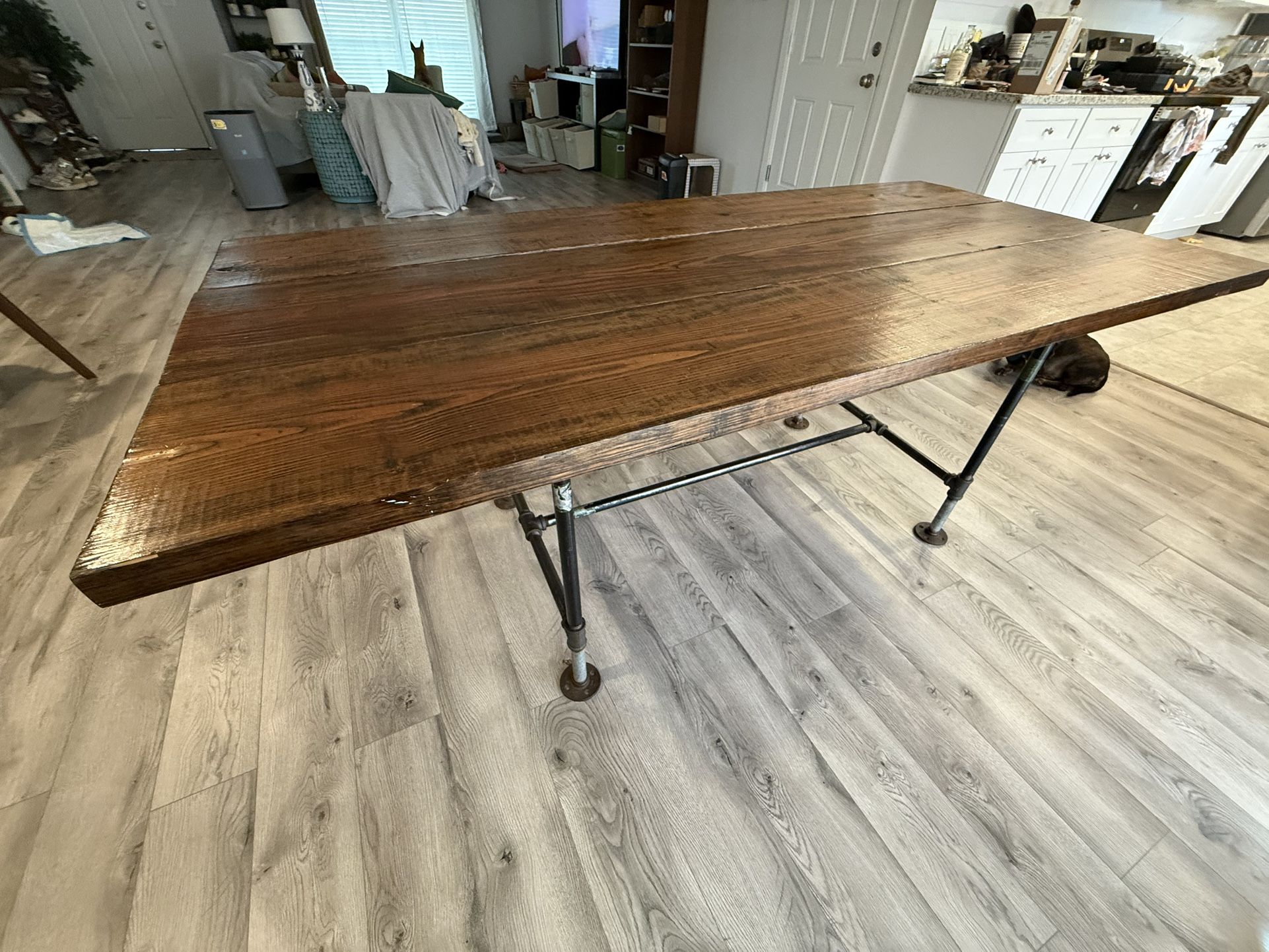 Kitchen/Dining Room Table.