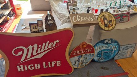 Souvenir collectible beer mugs