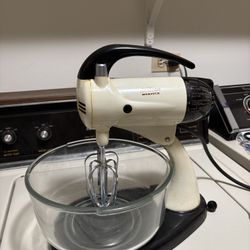 Vtg Sunbeam Mixmaster