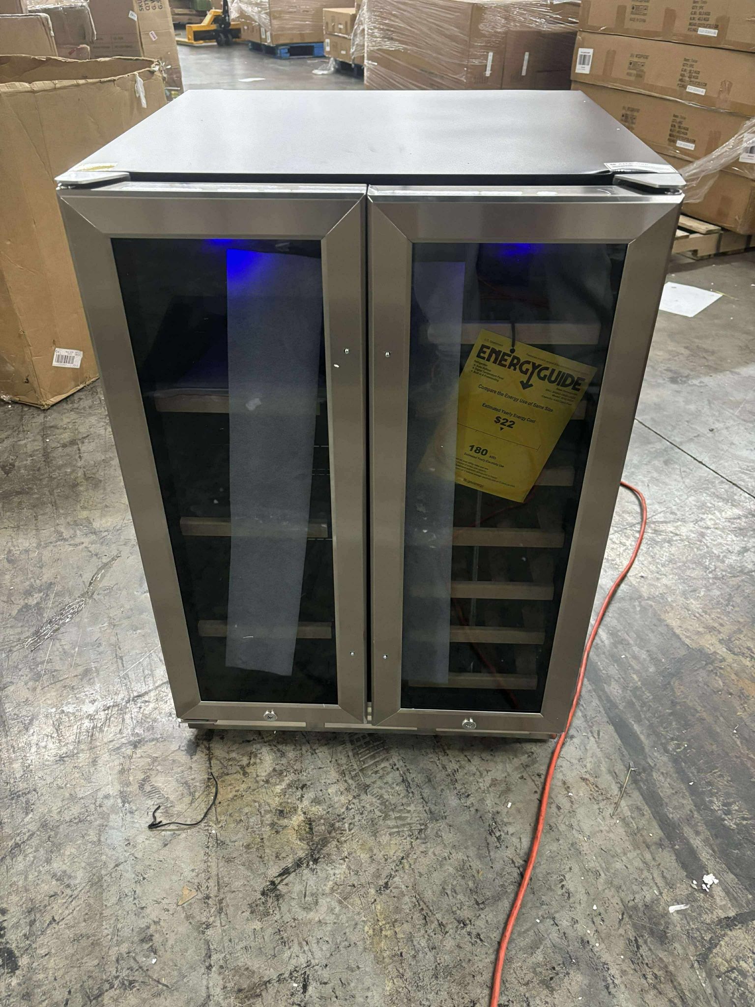 Wine and Beverage Refrigerator, 24 Inch Dual Zone Wine Cooler with Glass Door Hold 21 Bottles and 88 Cans, Built in or Under Counter Wine Fridge (smal