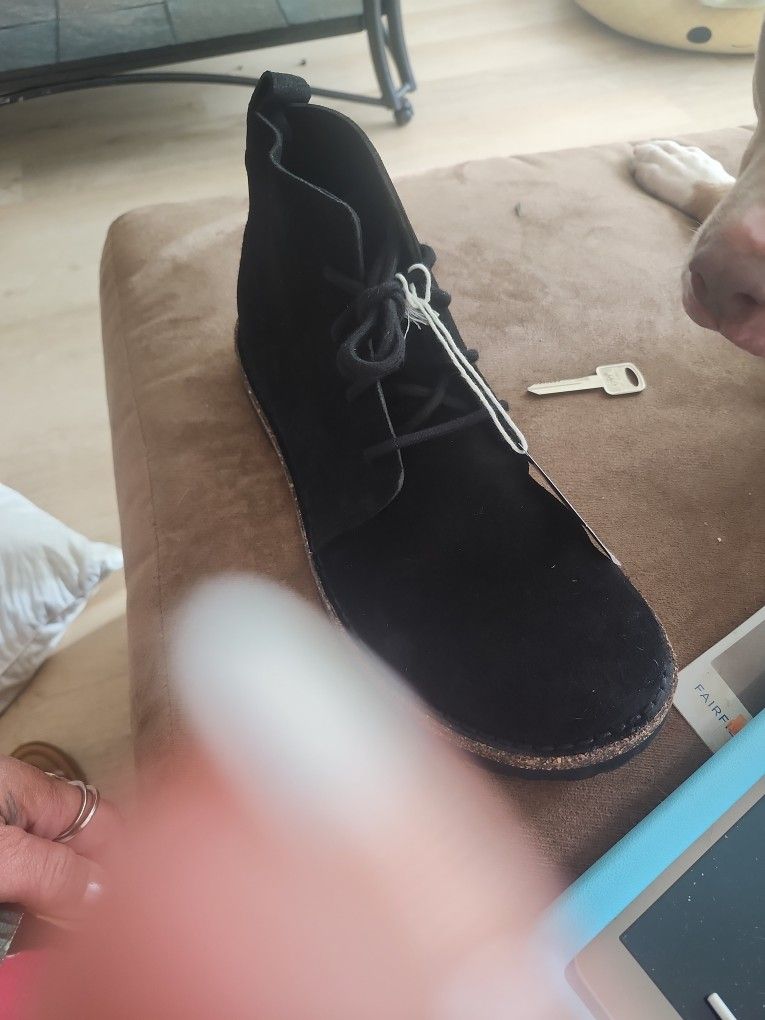 Brand New Boots Mens 13