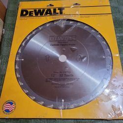 DeWalt Thin-Kerf Carbide-Tipped-Blade 12"