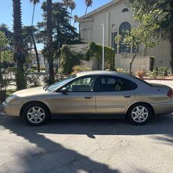 2006 Ford Taurus
