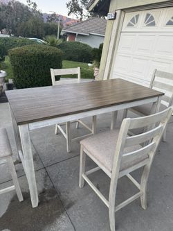 Rustic Dining Table With 4 Chairs