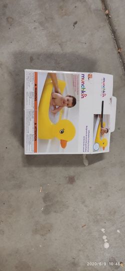 Inflatable safe tub