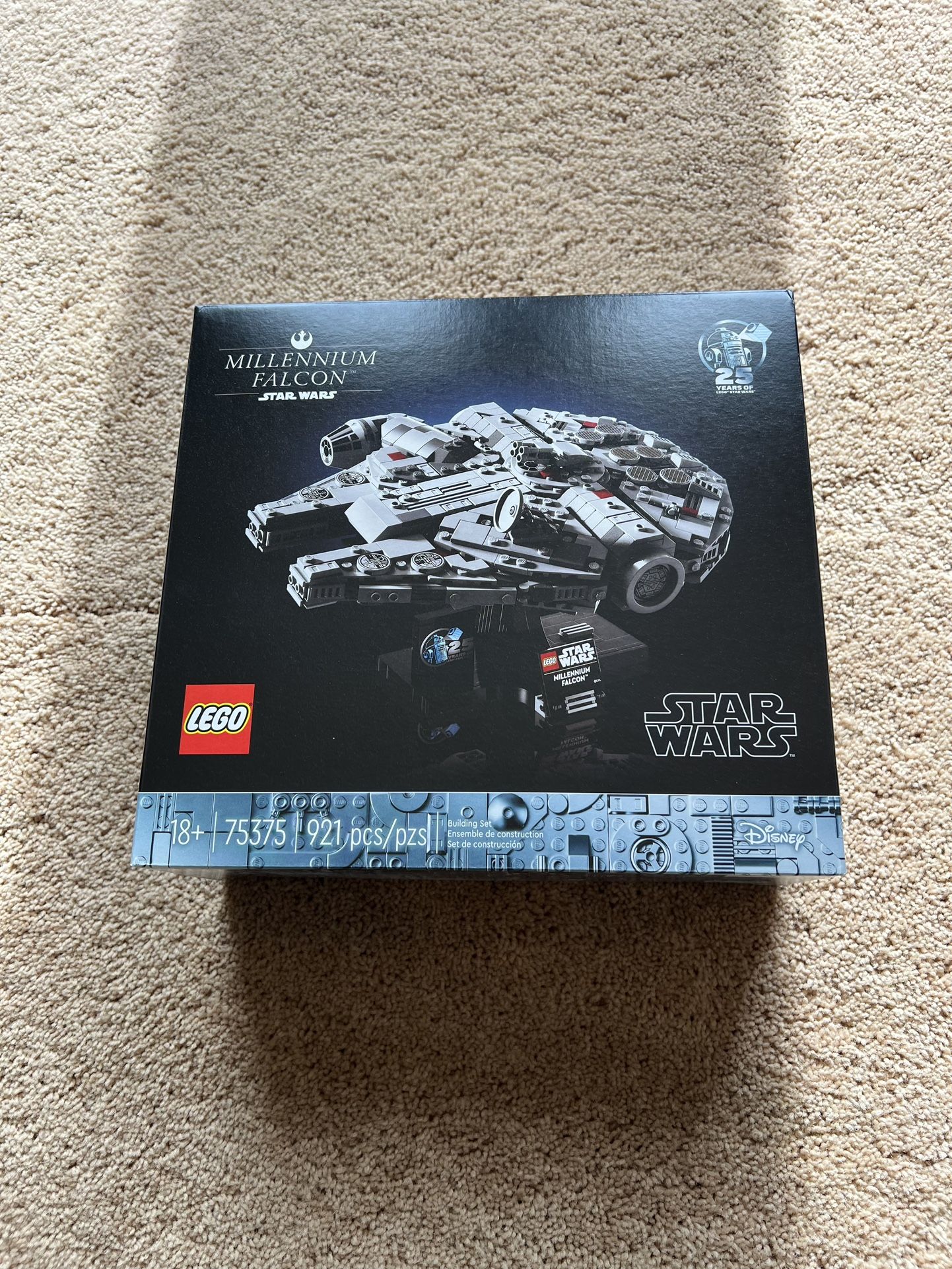 Lego Star Wars 75375 Millennium Falcon SEALED
