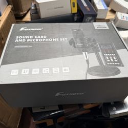 SOUND CARD AND MICROPHONE SET THE SOUND CARD AND MICRO E MADE OF ALUMINUM ALLOY MATERIAL, HIGH-END AND FEEL GOOD