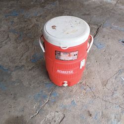 Igloo 5 Gallon Drinking Water Canister