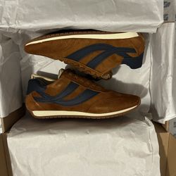 Vince Oasis Runner Sneaker (Women)