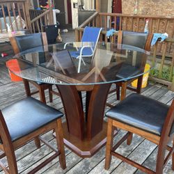 comedor buenas condiciones