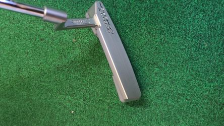 Scotty Cameron Secial Select Newport 2