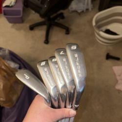 LH Wilson Ladies Iron Set