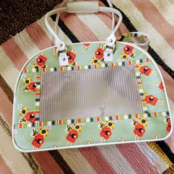 Small Cat/ Dog Carrier 