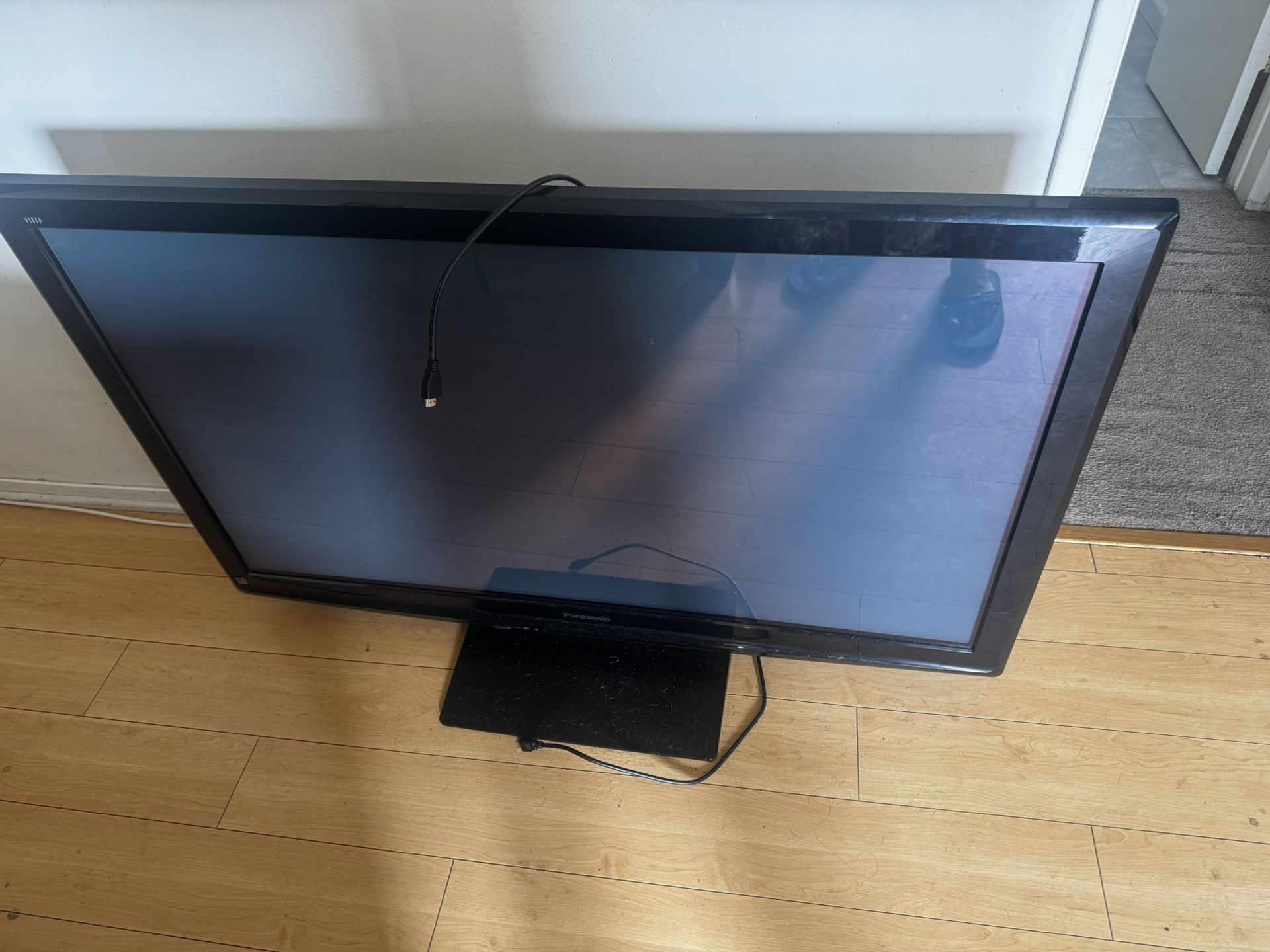 Panasonic Tv With Remote 50 Inch