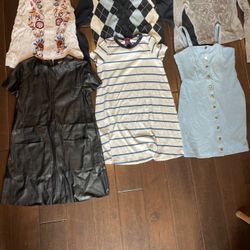 GIRLS LOT OF CLOTHES BRAND NAME SIZE 12
