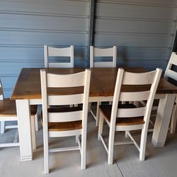 Dining Table with 6 chairs ( Free Delivery If Needed)