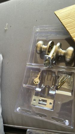 Different type of door knobs for the home