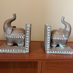 Elephant Bookends or Decoration
