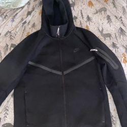 Nike Tech Fleece