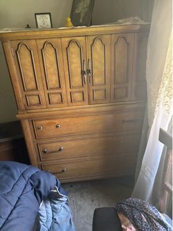 Bedroom Cabinet/armoire - Vintage Real Wood!
