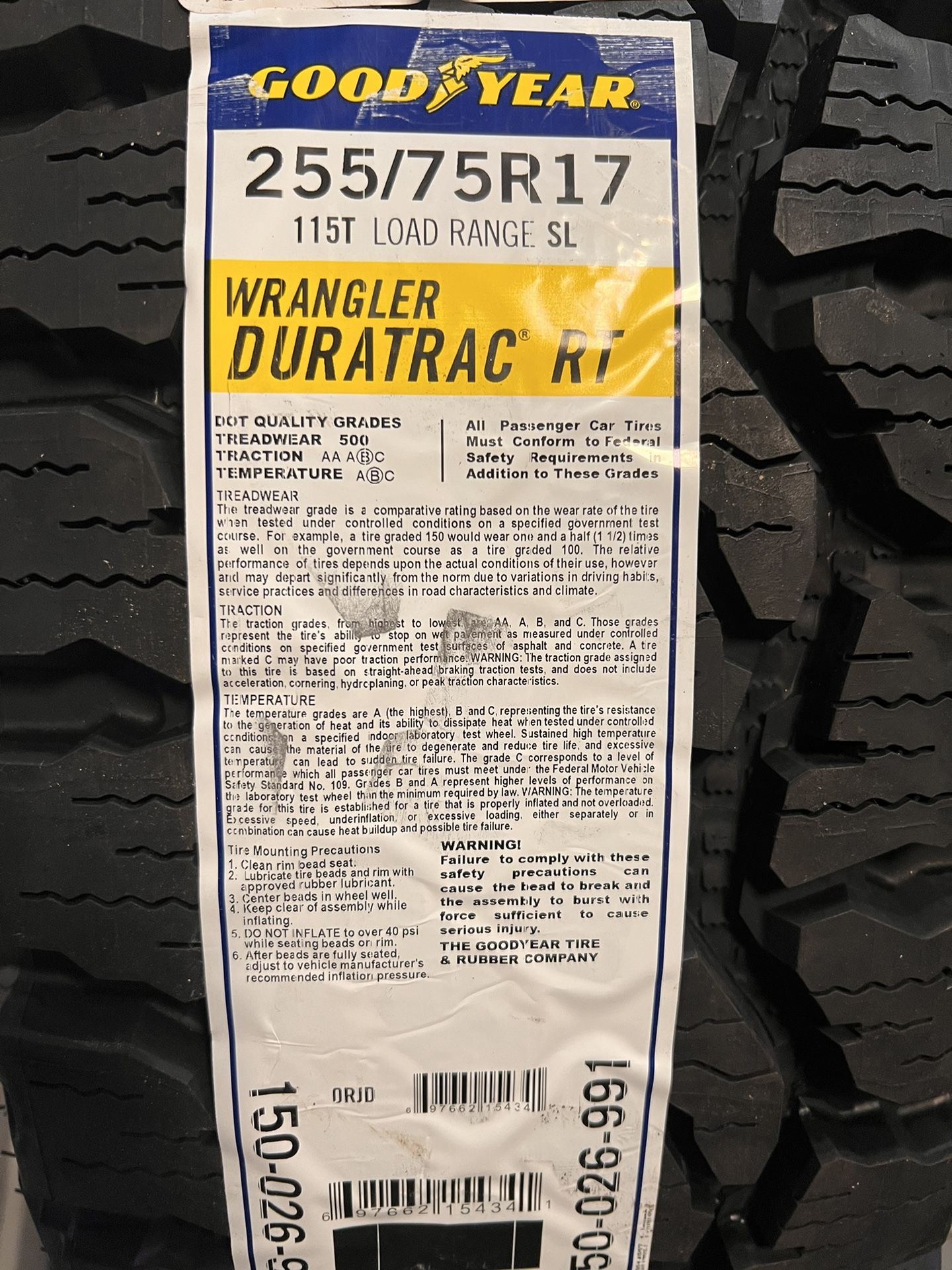 255/75R17 Goodyear Wrangler Duratrac RT 115T SL Black Wall Tire 