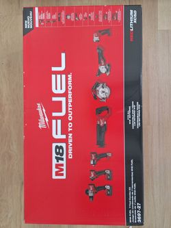 Milwaukee M18 FUEL 7-Tool Combo Kit