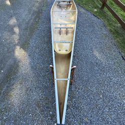 18’6 Kevlar Racing Canoe 