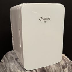 Cooluli Mini Fridge 