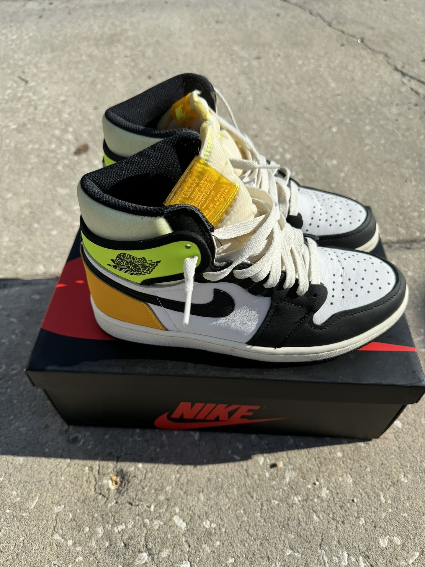 Jordan 1 Volt Gold