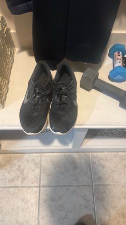 Nike shoe size 11