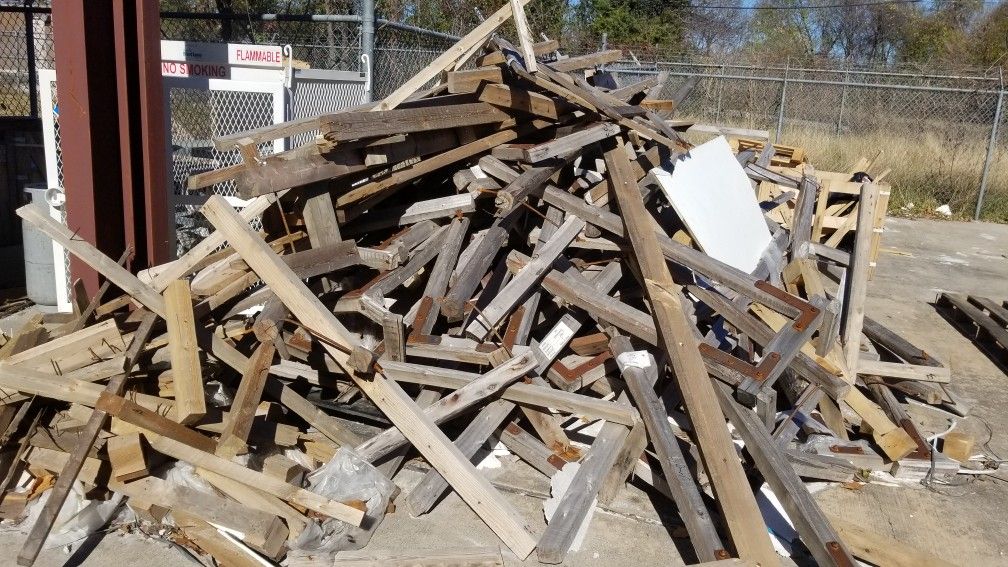 Scrap wood for Sale in Houston, TX OfferUp