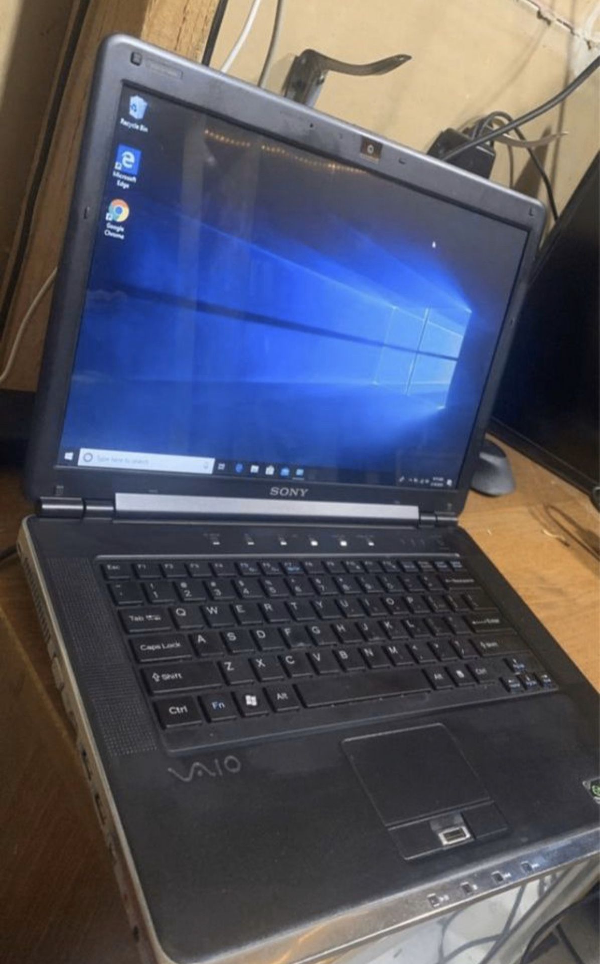 Sony vio laptop windows 10 Microsoft office pro installed ready for school