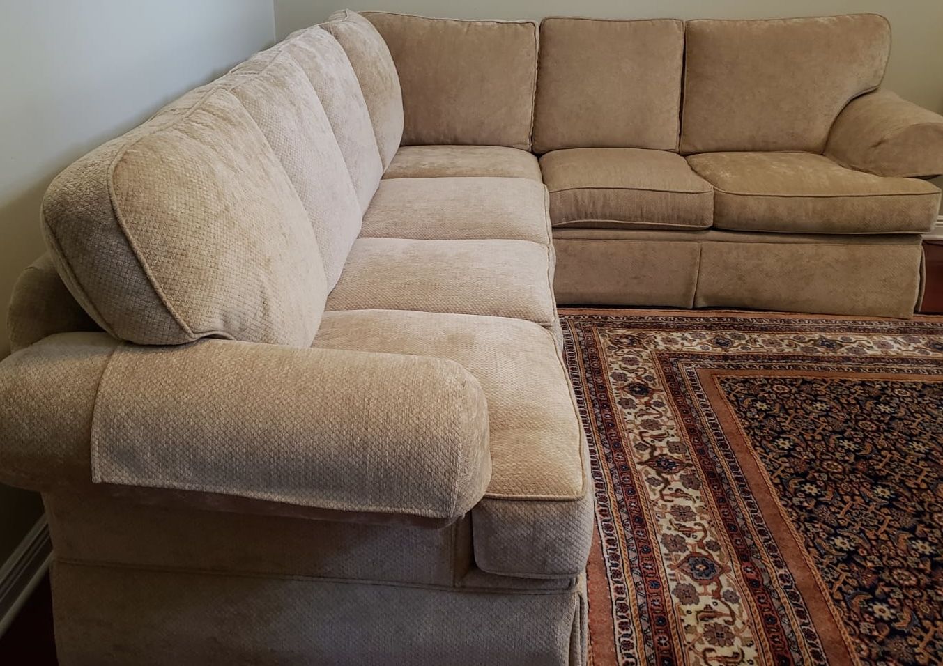 Custom Upholstery L-Shaped Sleeper Sectional 