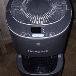 Dehumidifier 