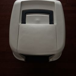 Cat Litter Box