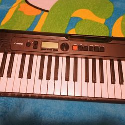 Casiotone CT-S200