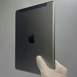 Apple iPad 5th Gen 32gb LTE Space Gray