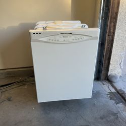 Maytag Dishwasher 