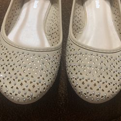 Size 6 Slip On