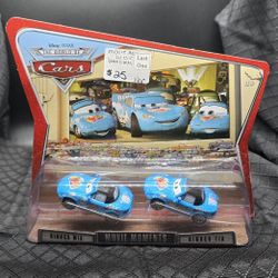 Disney Pixar Cars Movie Moments Dinoco Mia & Tia