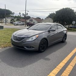 2013 HYUNDAI SONATA 