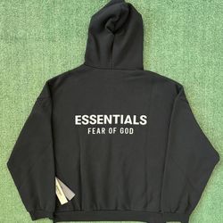 Black Small Essential Hoodie 