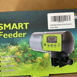 Smart Feeder for Aquariums 