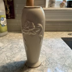 Lenox Rose Blossom Bud Vase Color 24k Gold Trim 