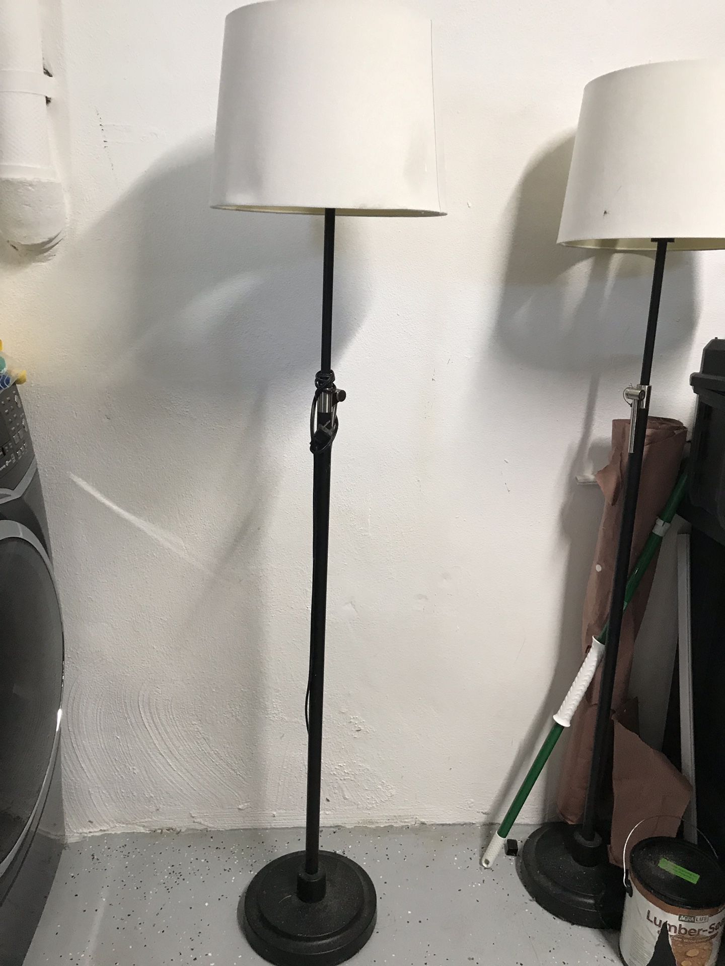 2 adjustable height floor lamps