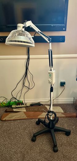 ELECTROMAGNETIC THERAPEUTIC APPARATUS