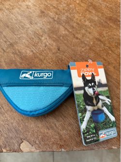 Pet bowl