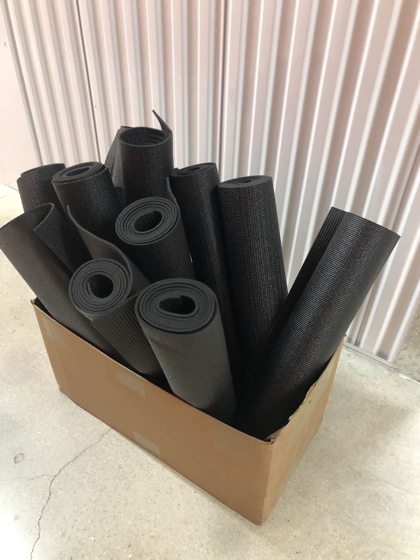 Set of 11 black yoga mats